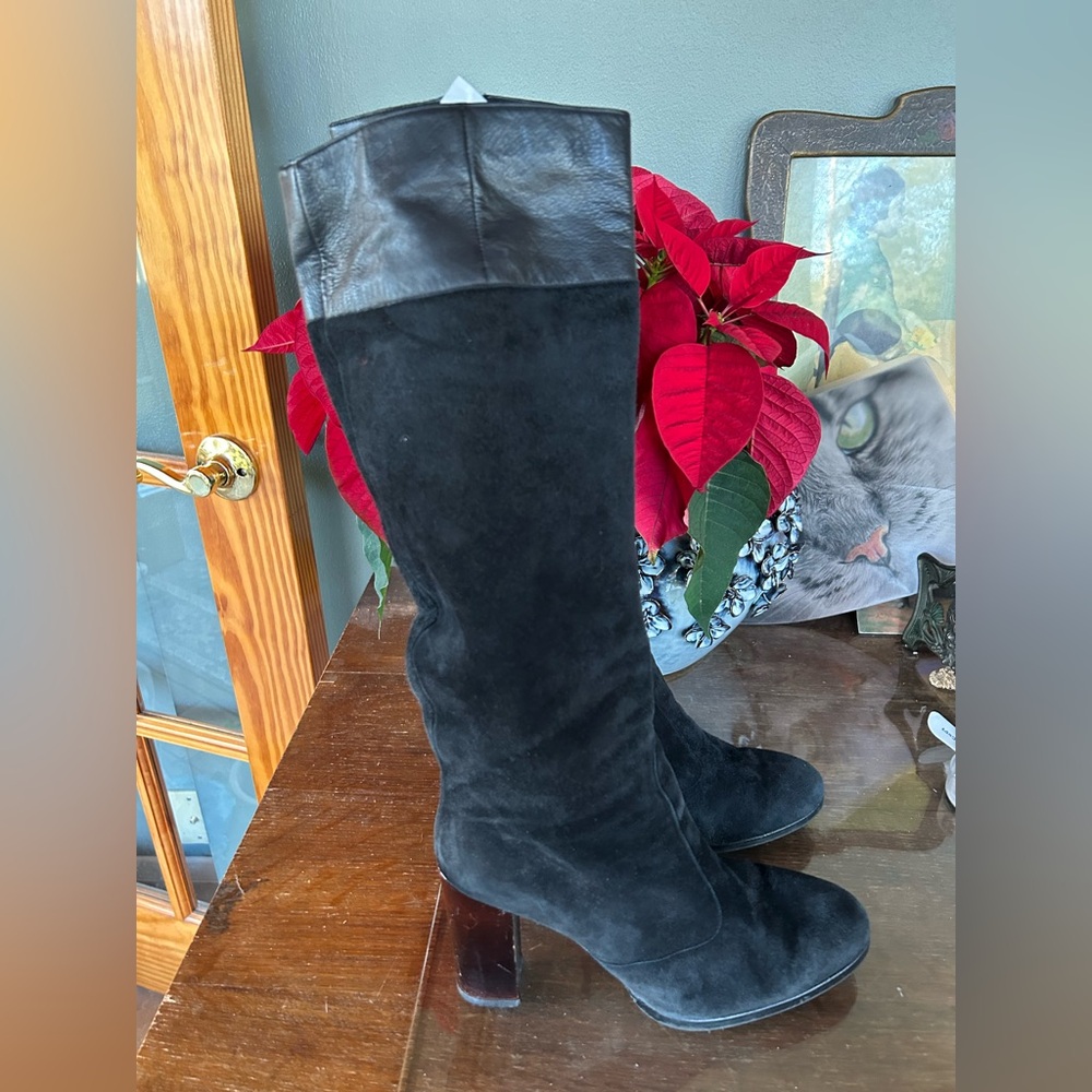 Vintage 1970s Suede Leather Boots